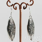 vogue jewelry silver like earrings with engraved print