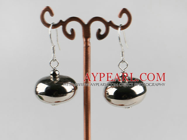 vogue jewelry lovely  silver like earrings