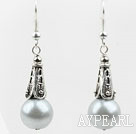 Lovely 12Mm Light Gray Shell Beads And Horn Charm Dangle Earrings