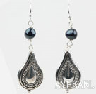 Simple Style Black Freshwater Pearl Earrings with Metal Accessories