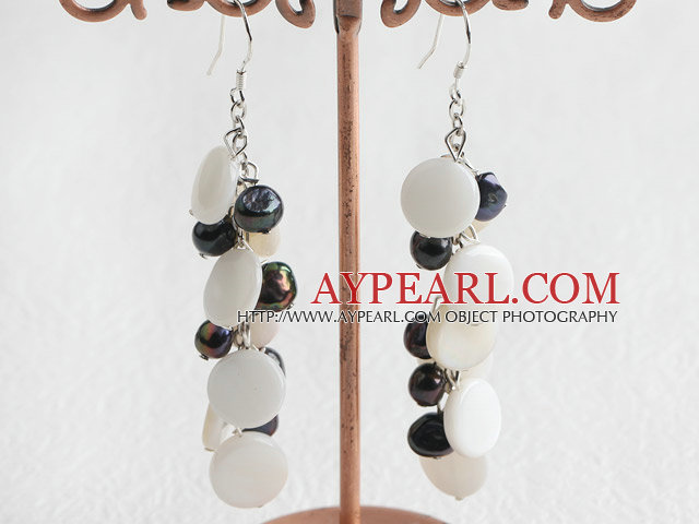 Fashion Black Freshwater Pearl And Disc Shell Cluster Earrings With Fish Hook