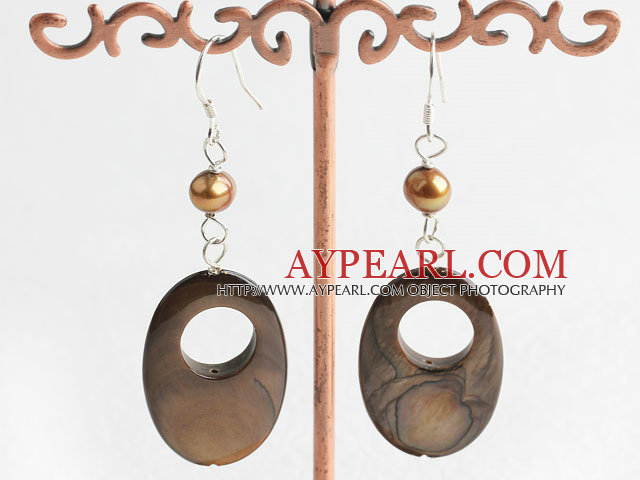 Lovely Hollow Brow Shell And Freshwater Pearl Dangle Earrings With Fish Hook