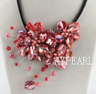 Wholesale beautiful 17.7 inches red pearl and shell flower necklace