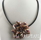 17.7 inches brown shell flower pearl necklace