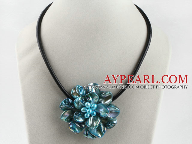 17.7 inches blue shell flower pearl necklace with magnetic clasp