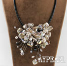 17.7 inches ivory shell flower pearl necklace with magnetic clasp
