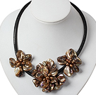pearl and dyed light purple shell flower necklace with magnetic clasp