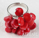 Wholesale Lovely Falt Round Cluster Red Coral Loop Chain Flower Ring( Adjustable )