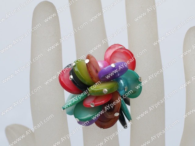 Lovely Dyed Pearl And Multi Color Disc Shell Adjustable Ring