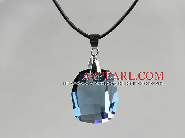 Simple Style 28mm Lake Blue Austrian Crystal Rounded Rectangle Pendant Necklace