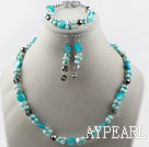 Green Pearl Shell set (Necklace Bracelet and Matched Earrings)