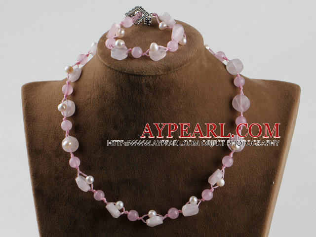 rose quartze and white pearl necklace bracelet set