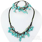 gorgeous turquoise necklace bracelet set with extendable chain