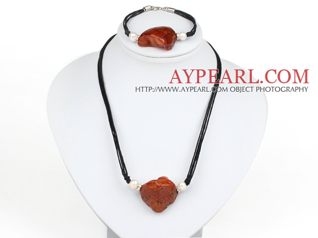 white pearl and agate necklace with matched bracelet