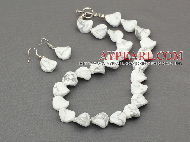 16mm howlite necklace with matched earrings