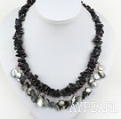 Wholesale Fashion Blue Sandstone Chips And Black Disc Shell Dangling Necklace With Lock Closure