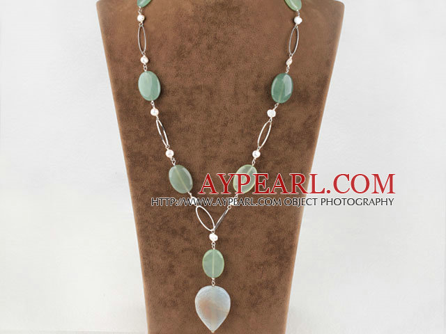 metal jewelry white pearl and serpentine jade  necklace with extendable chain