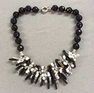 Wholesale Pretty Fashion Design Natural White Freshwater Pearl Teeth Shape Black Agate Bib Necklace