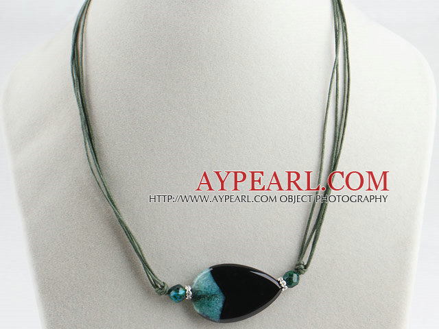 17.7 inches crystallize agate necklace with extendable chain