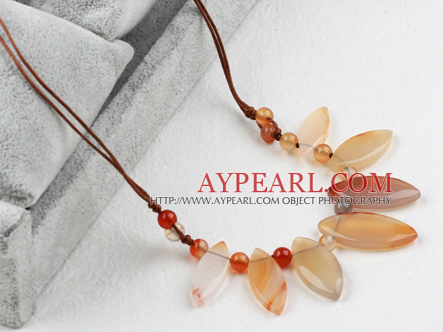 Simple Style Horse Eye Shape Agate Necklace
