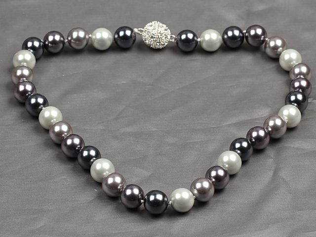 Fashion Single Strand 12Mm Whilte Black Grey Round Seashell Beads Necklace With Rhinestone Magnetic Clasp