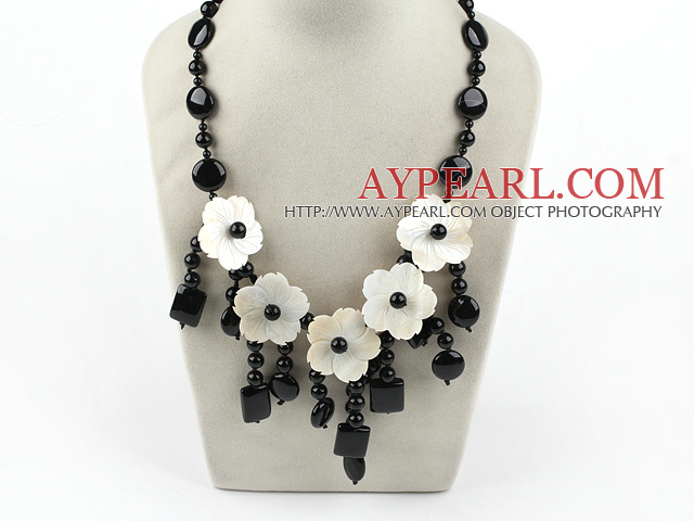 Big Style Black Agate and White Shell Flower Necklace