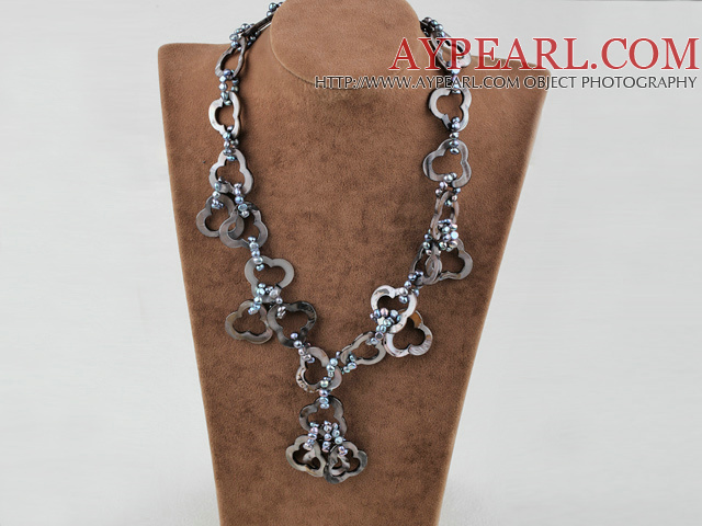 19.5 inches dyed gray pearl and shell necklace