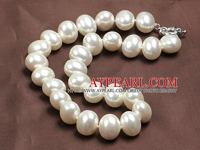 Chunky Big Potato Shape White Color Sea Shell Beads Necklace with Moonlight Clasp