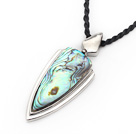 Wholesale black and white lip shell pendant