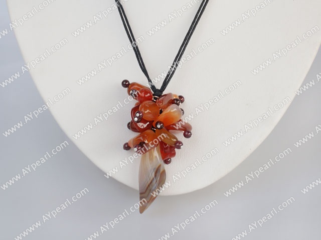 Natural Cluster Style Multi Agate Threaded Pendant Necklace