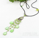 dyed green pearl shell necklace with lobster clasp