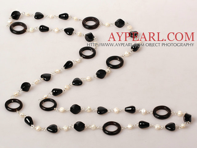 Long Style White Pearl and Black Agate Necklace