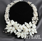 Wholesale Elegant Style White Coral Chips and White Lip Shell and White Pearl Flower Party Necklace