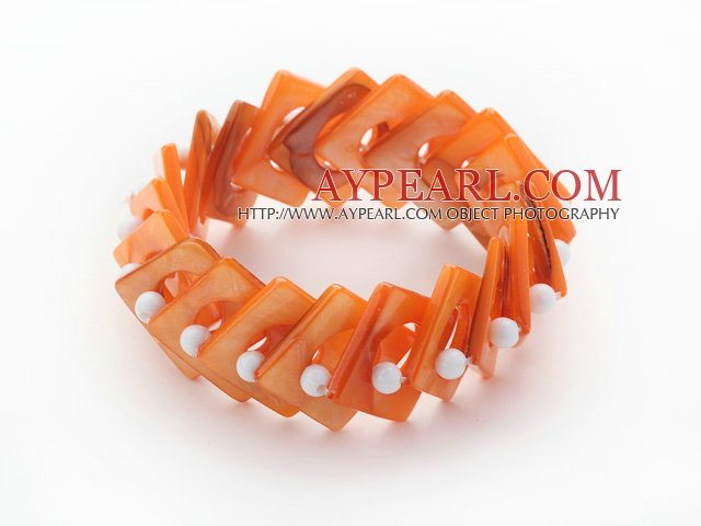 Orange Color Donut Shell and White Seashell Beads Stretch Bangle Bracelet