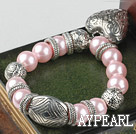 Wholesale Fashion Pink Round Acrylic Pearl And Engraved Metal Charm Heart Pendant Bracelet