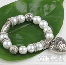 Wholesale Fashion White Round Acrylic Pearl And Engraved Metal Charm Heart Pendant Bracelet