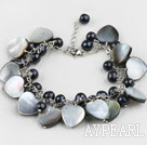 Fashion Black Freshwater Pearl And Heart Shape Lip Shell Link Bracelet With Extendable Chain