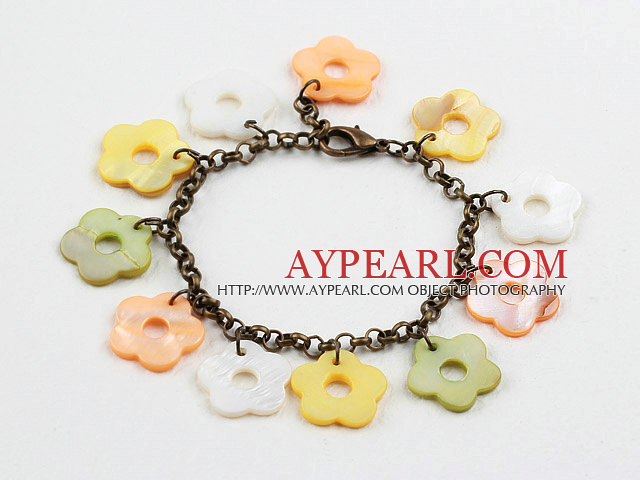 Assorted Multi Color Shell Flower Bracelet