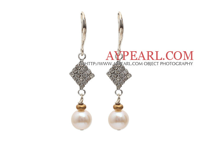 Fashion Style 8-9mm Natural White Freshwater Pearl Dangle Earrings with Rhinestone Accessories