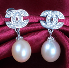 Fashion Elegant Natural Pink Freshwater Pearl Earring Studs With Rhinestone Accessory