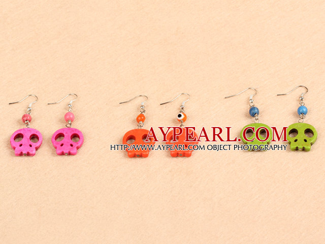 4 Pairs Multi Color Halloween Skull Head Earrings (Random Color & Only One Pair With Anchor Accessory)