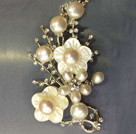 Noble Elegant Natural White Freshwater Pearl Flower Party Brooch