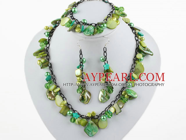 Green Series Green Pearl Shell Set ( Necklace Bracelet and Matched Earrings )