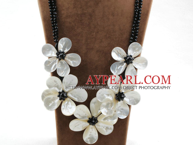 Big and Shining Style White Lip Shell Flower and Black Crystal Necklace