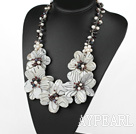 Wholesale Elegant and Big Style Black and White Pearl and Garnet and Shell Flower Party Necklace