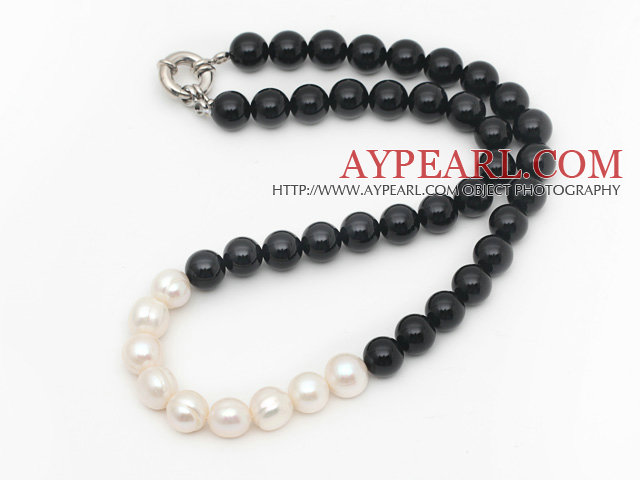 Assorted 10-11mm Round Black Agate and White Freshwater Pearl Beaded Necklace