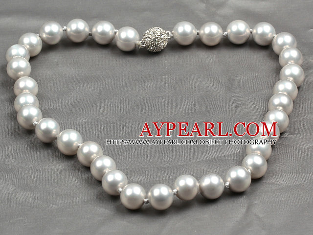 Fashion Single Strand 12Mm Grey Round Seashell Beads Necklace With Rhinestone Magnetic Clasp