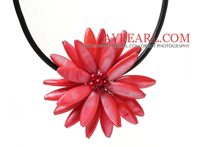 Classic Natural Red Series Freshwater Pearl Shell Flower Party Necklace With Black Leather