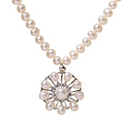 Fashion Single Strand Natural White Freshwater Pearl Zircon Pendant Necklace