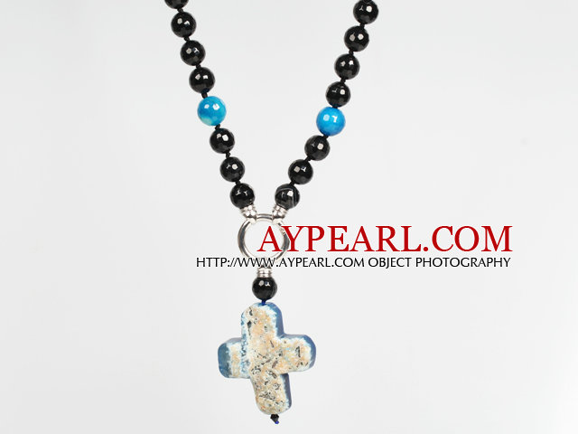 Faceted Black Agate and Blue Agate Pendant Necklace